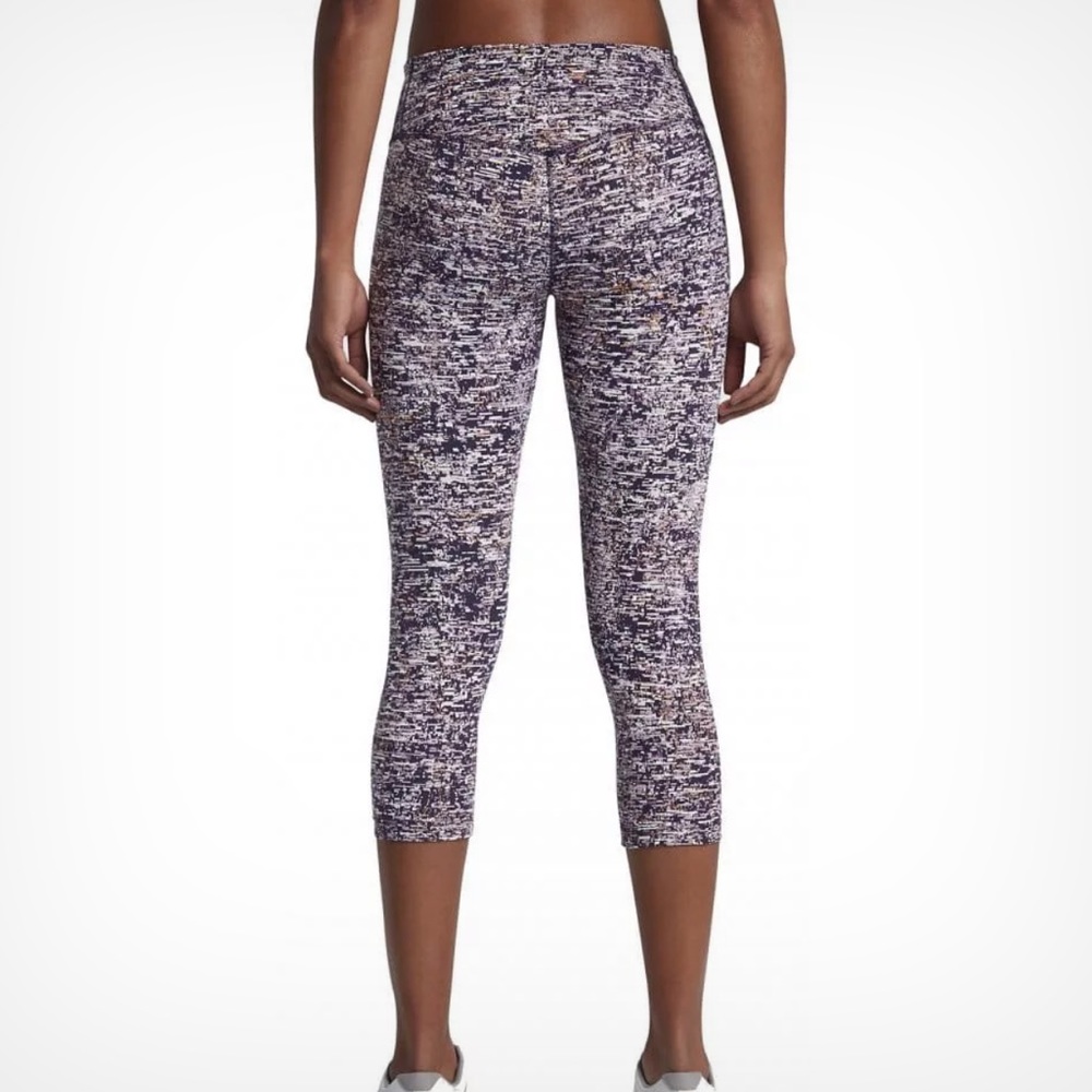 💜Nike Capri leggings with NIKE logo print - Picture 5 of 11